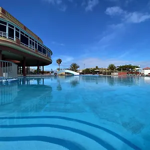 https://laguna-park-ii-adeje.in-canary-islands.com